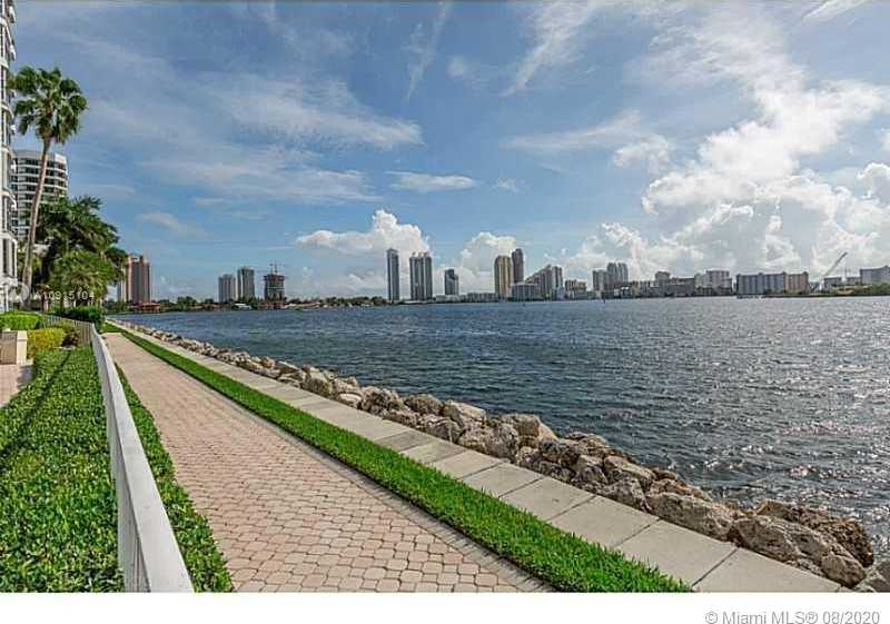 Small Image of 3530 MYSTIC POINTE DR #1608, Aventura Number 11