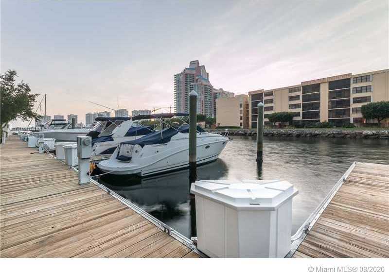 Small Image of 3530 MYSTIC POINTE DR #1608, Aventura Number 13