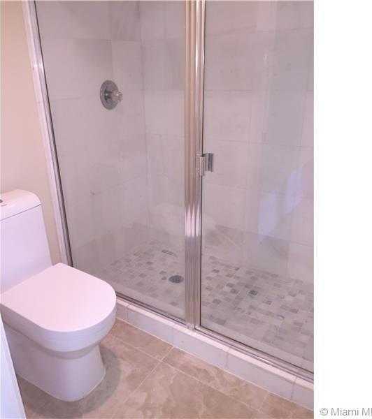 Small Image of 3530 MYSTIC POINTE DR #1608, Aventura Number 9