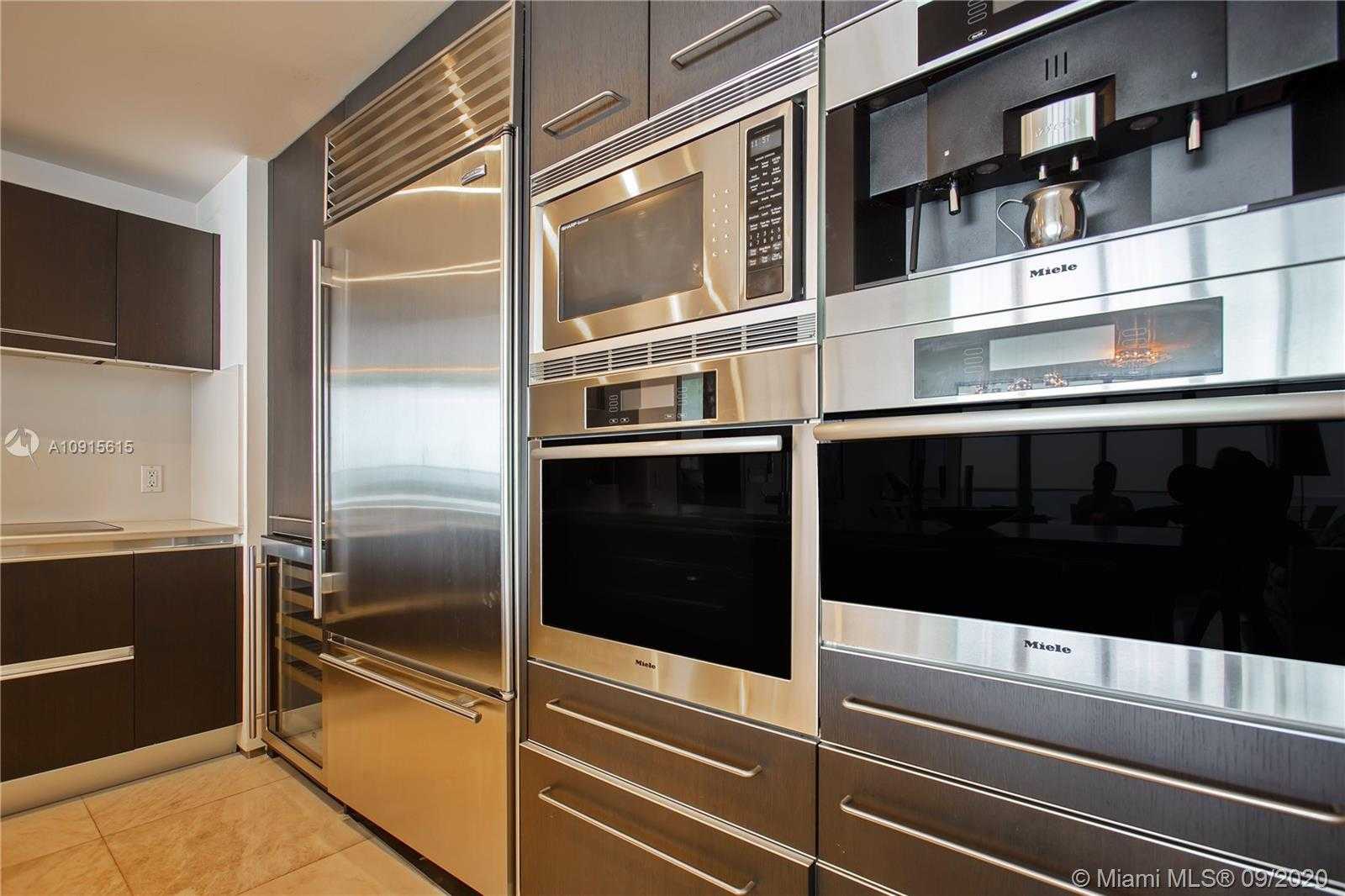 Small Image of 17001 COLLINS AVE #3905, Sunny Isles Beach Number 6