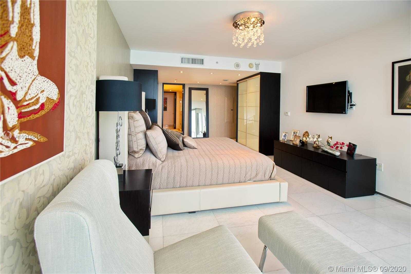 Small Image of 17001 COLLINS AVE #3905, Sunny Isles Beach Number 8