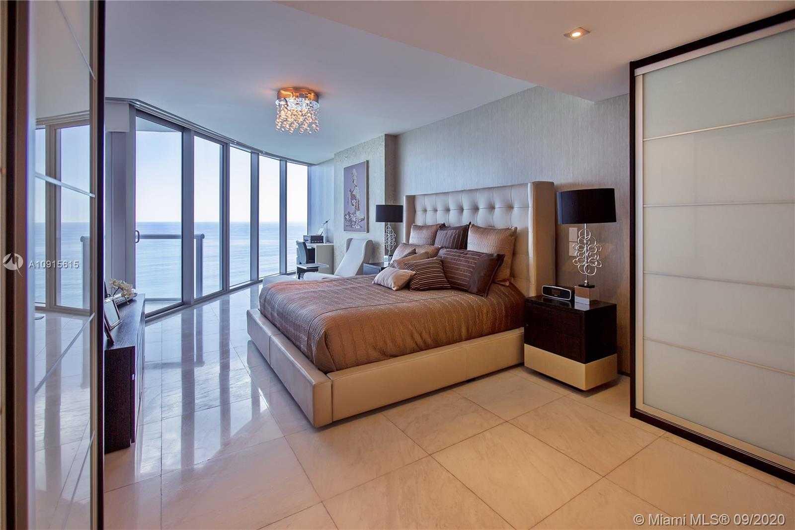 Small Image of 17001 COLLINS AVE #3905, Sunny Isles Beach Number 9