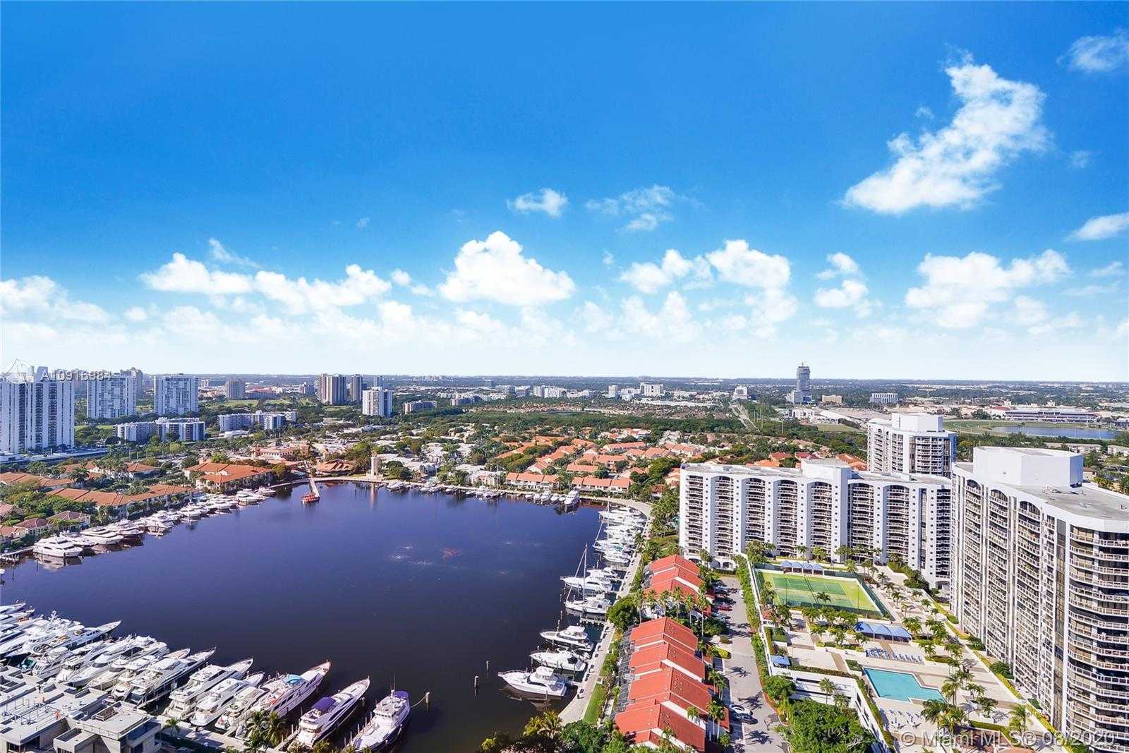 Small Image of 21205 Yacht Club Dr, Aventura, FL 33180, USA Number 12