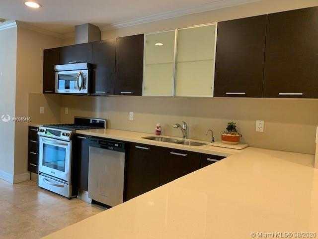 Small Image of 10207 WEST BAY HARBOR DR #2, Bay Harbor Islands Number 33