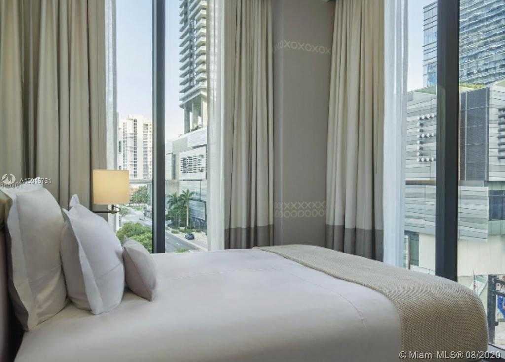 Small Image of 801 SOUTH MIAMI AVE #301, Miami Number 7