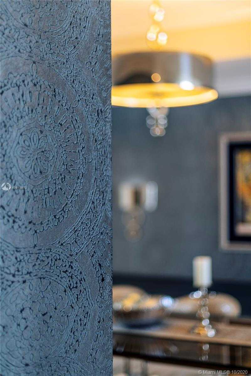 Small Image of 18101 COLLINS AVE #4802, Sunny Isles Beach Number 7