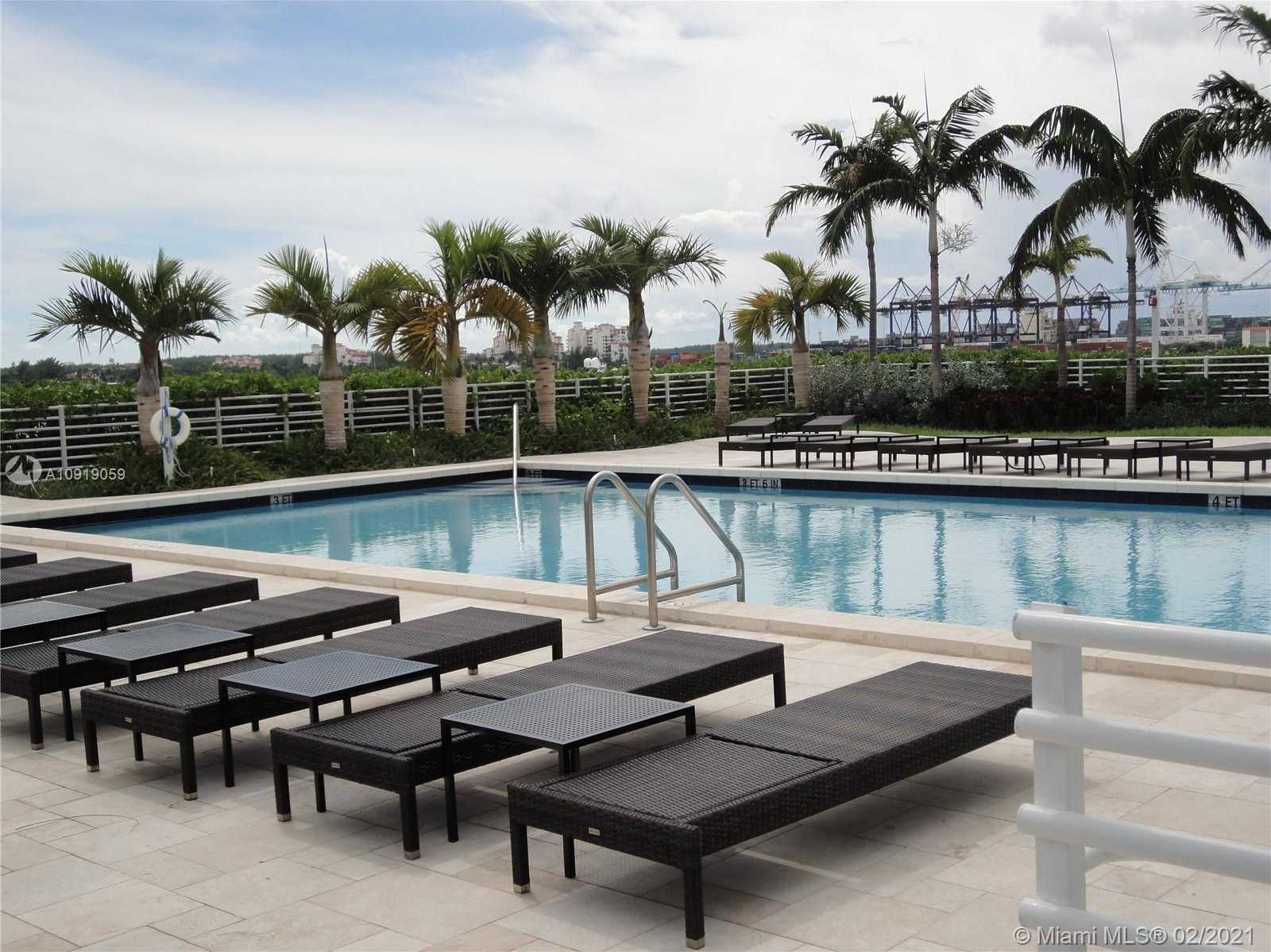 Small Image of 520 WEST WEST AVE #1004, Miami Beach Number 14