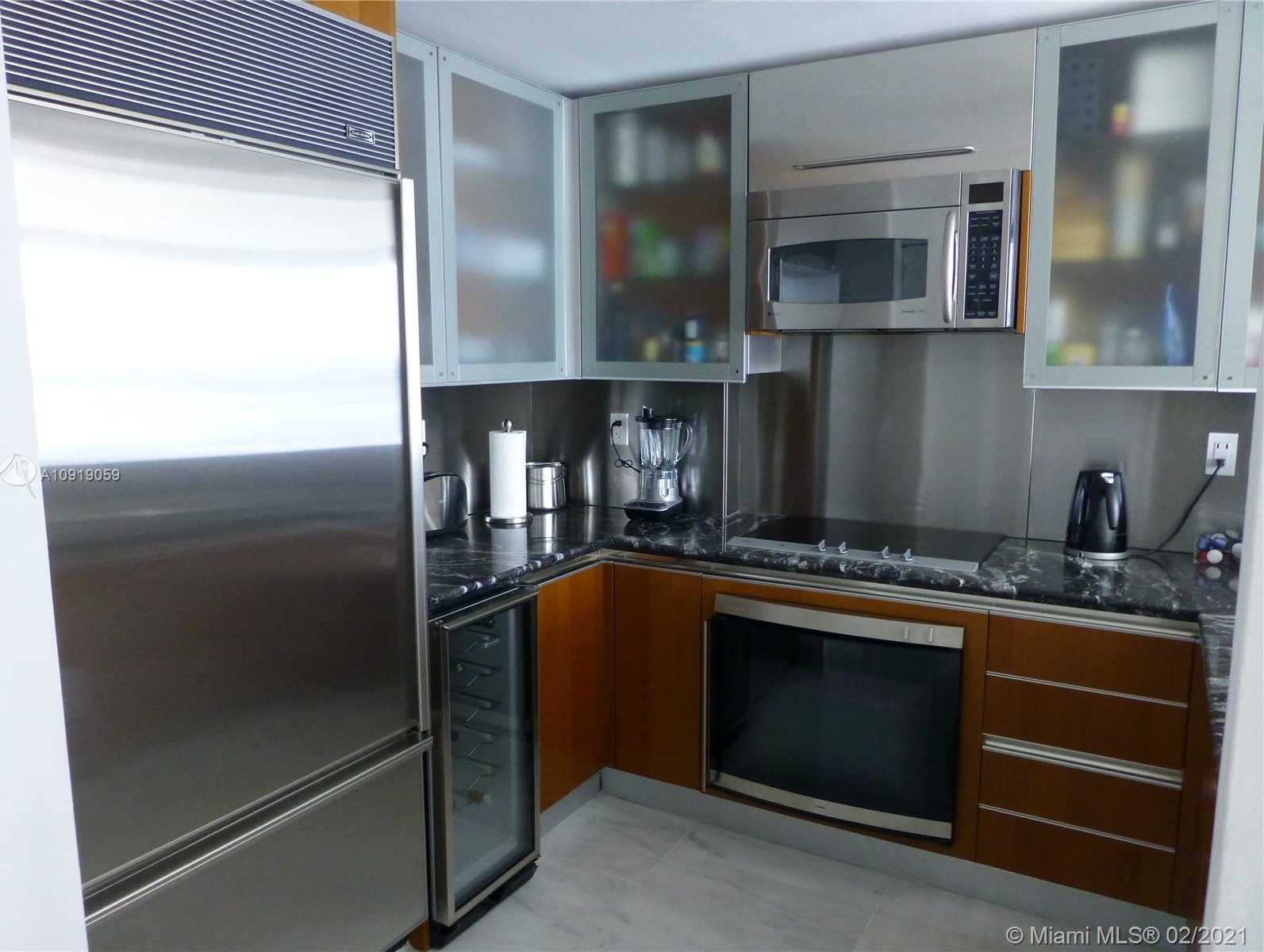 Small Image of 520 WEST WEST AVE #1004, Miami Beach Number 7