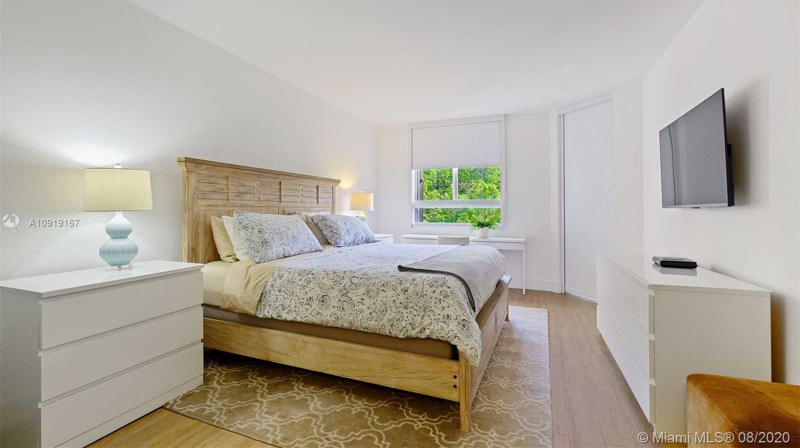 Small Image of 141 CRANDON BLVD #345, Key Biscayne Number 10