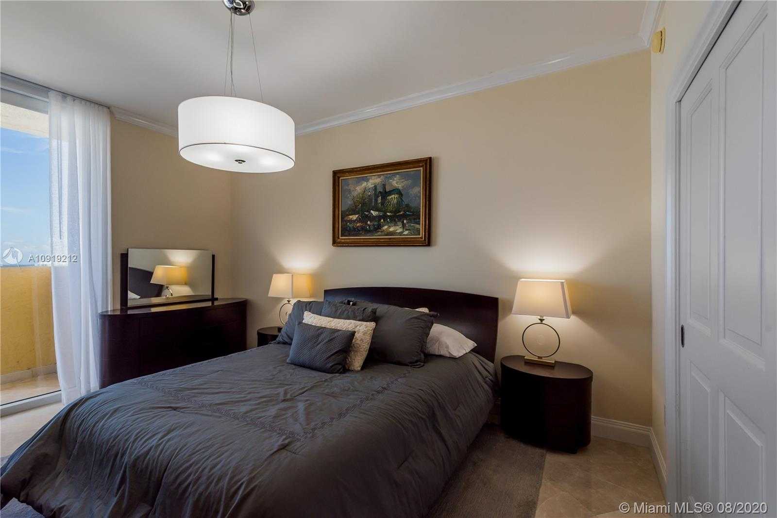 Small Image of 17875 COLLINS AVE #3305, Sunny Isles Beach Number 14