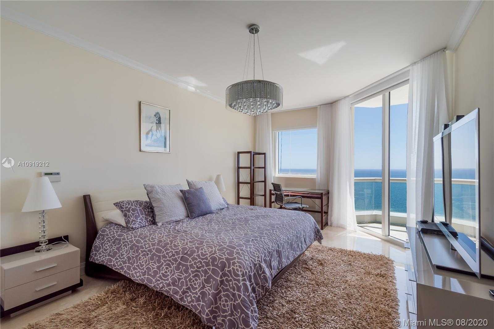 Small Image of 17875 COLLINS AVE #3305, Sunny Isles Beach Number 5