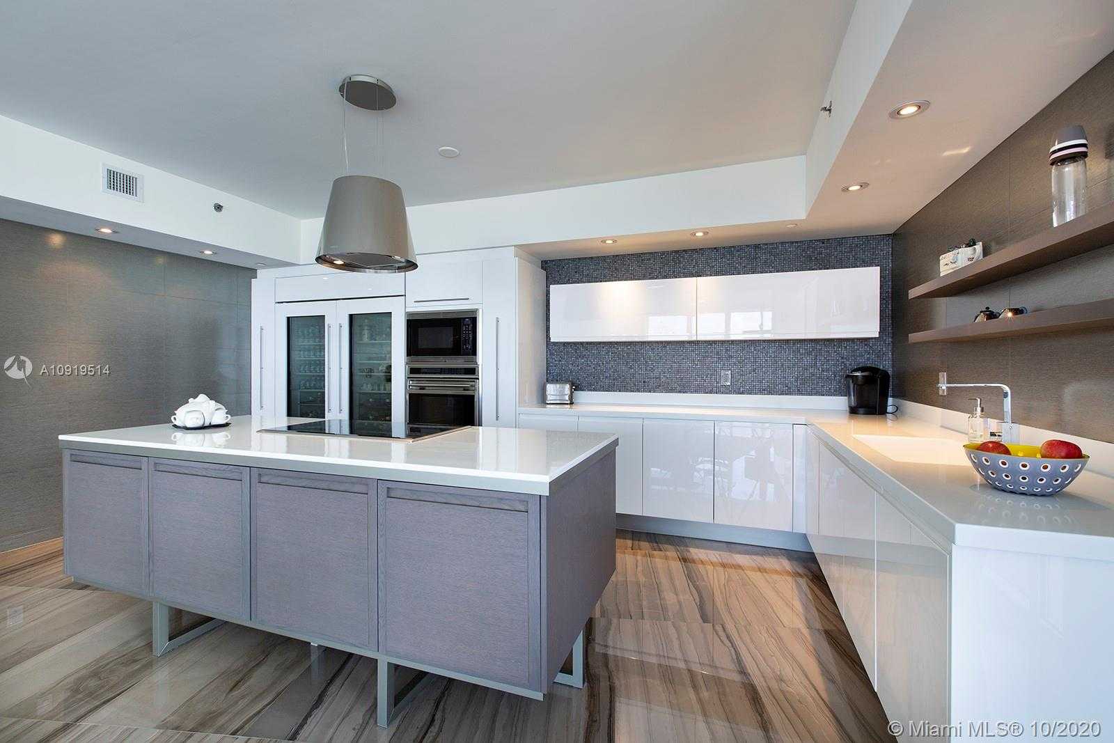 Small Image of 400 ALTON RD #2601, Miami Beach Number 16