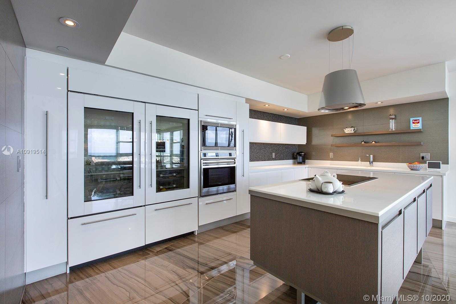 Small Image of 400 ALTON RD #2601, Miami Beach Number 17