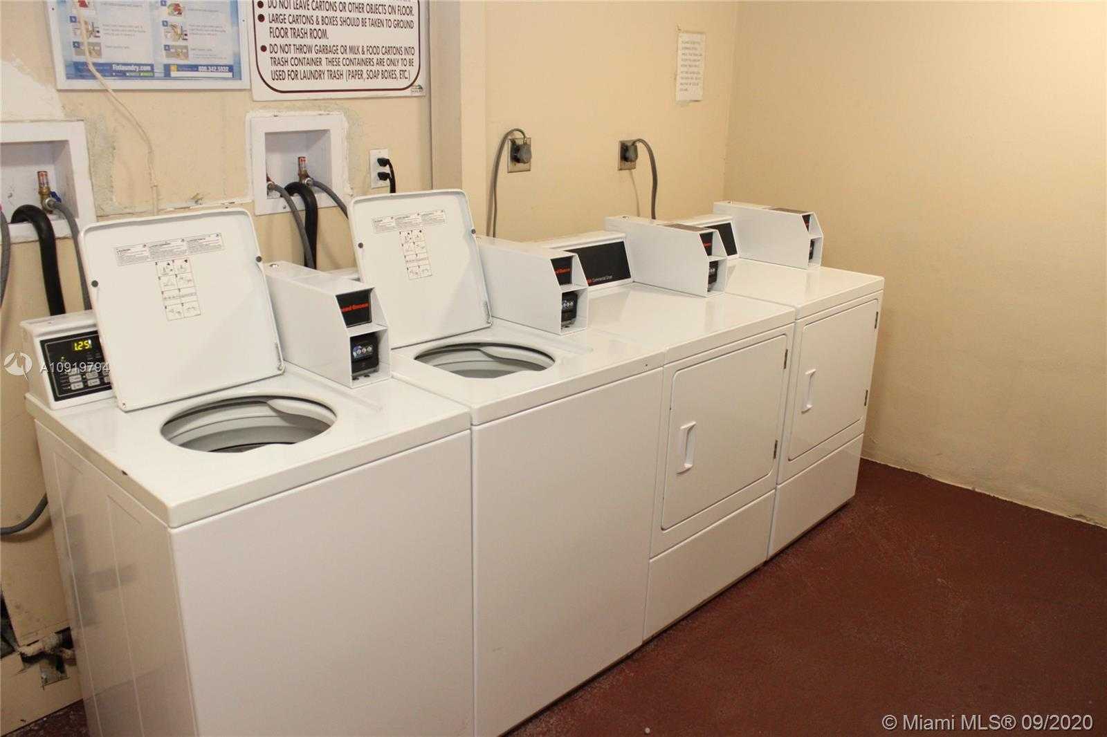 Small Image of 3301 NORTH COUNTRY CLUB DR #301, Aventura Number 21