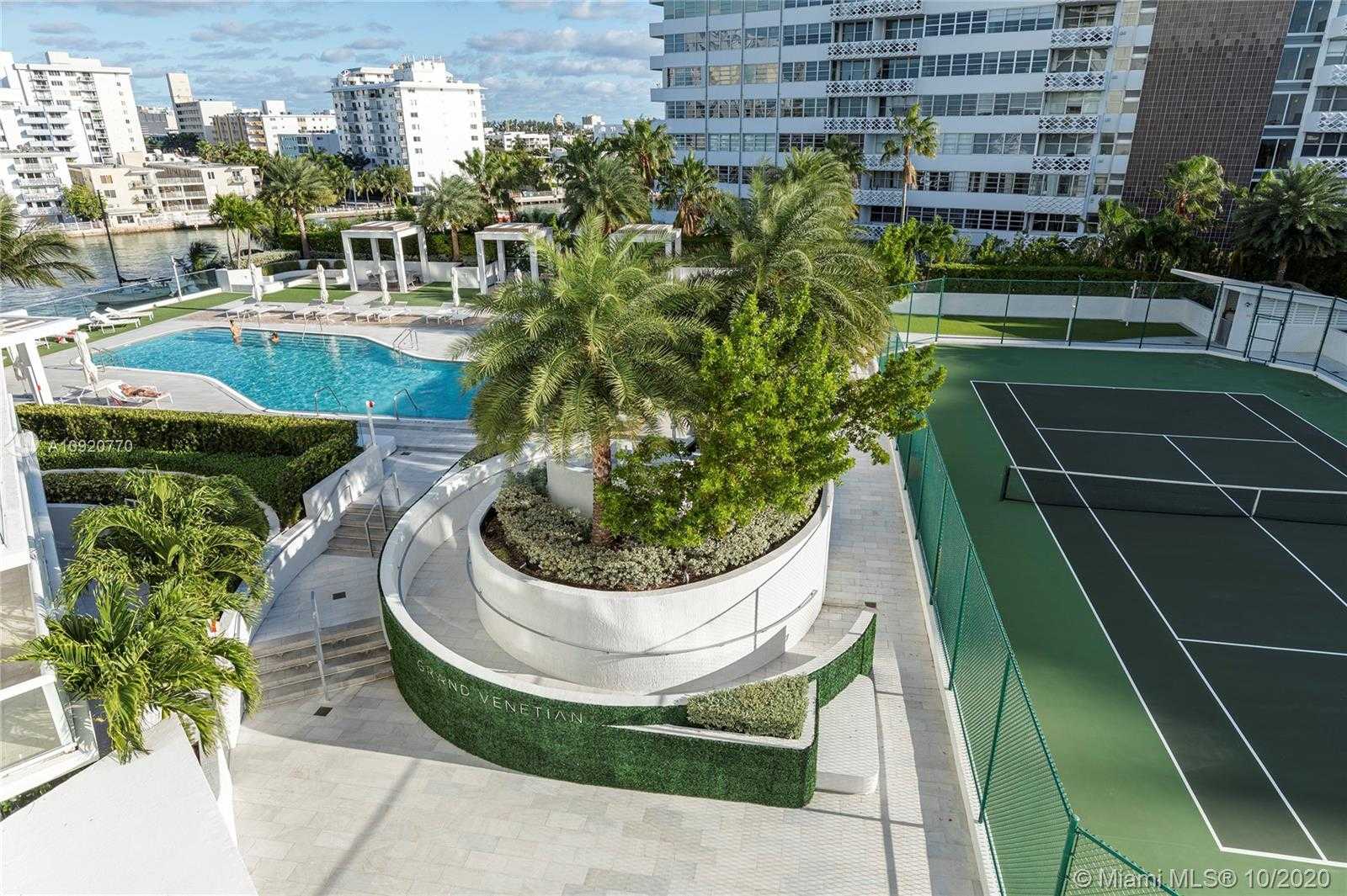 Small Image of 10 EAST VENETIAN WAY #1704, Miami Beach Number 17
