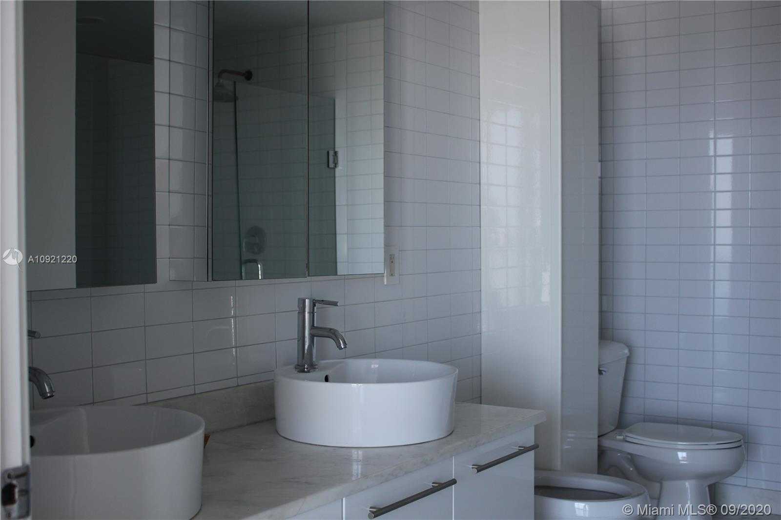 Small Image of 888 BISCAYNE BLVD #2912, Miami Number 16