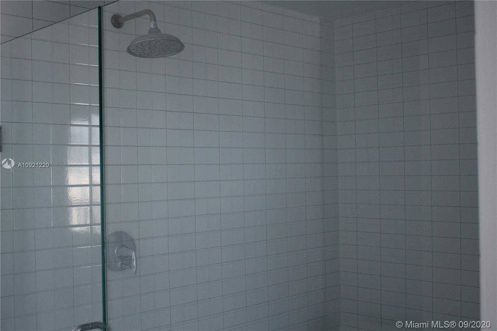 Small Image of 888 BISCAYNE BLVD #2912, Miami Number 17
