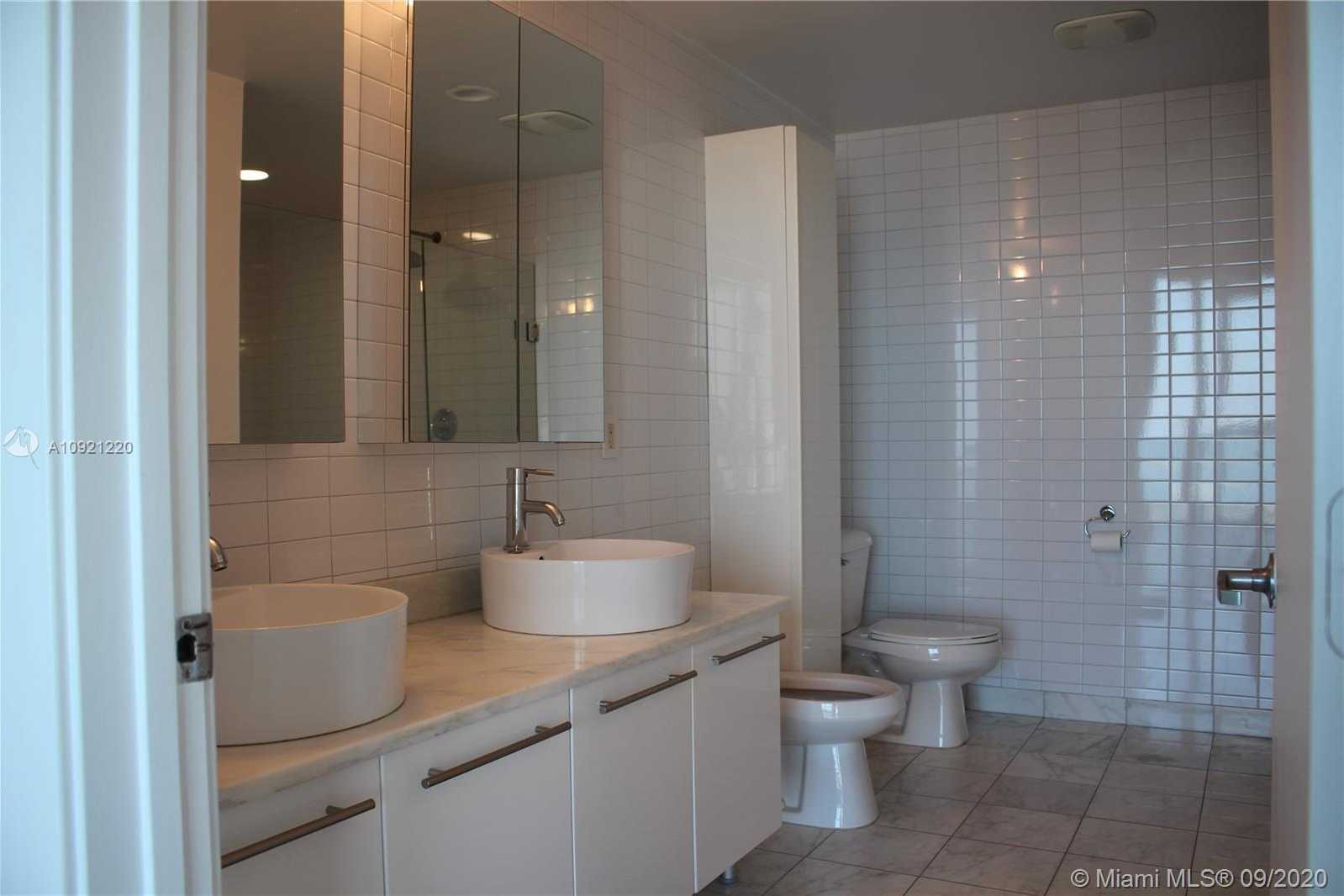 Small Image of 888 BISCAYNE BLVD #2912, Miami Number 19