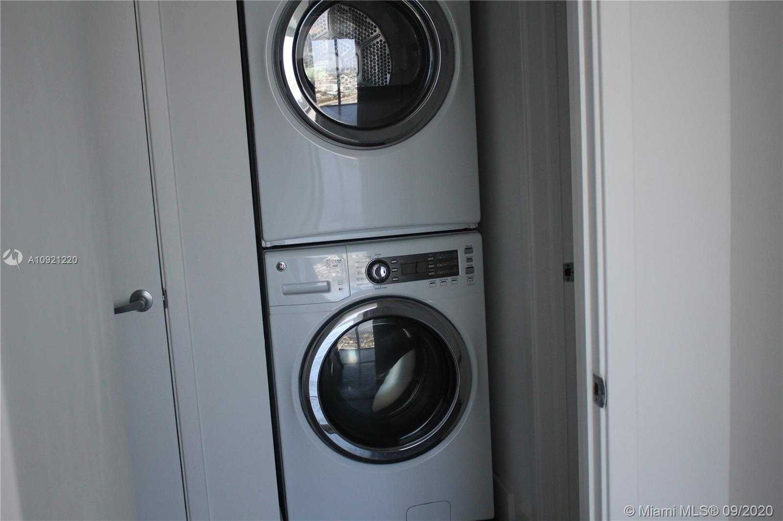 Small Image of 888 BISCAYNE BLVD #2912, Miami Number 26