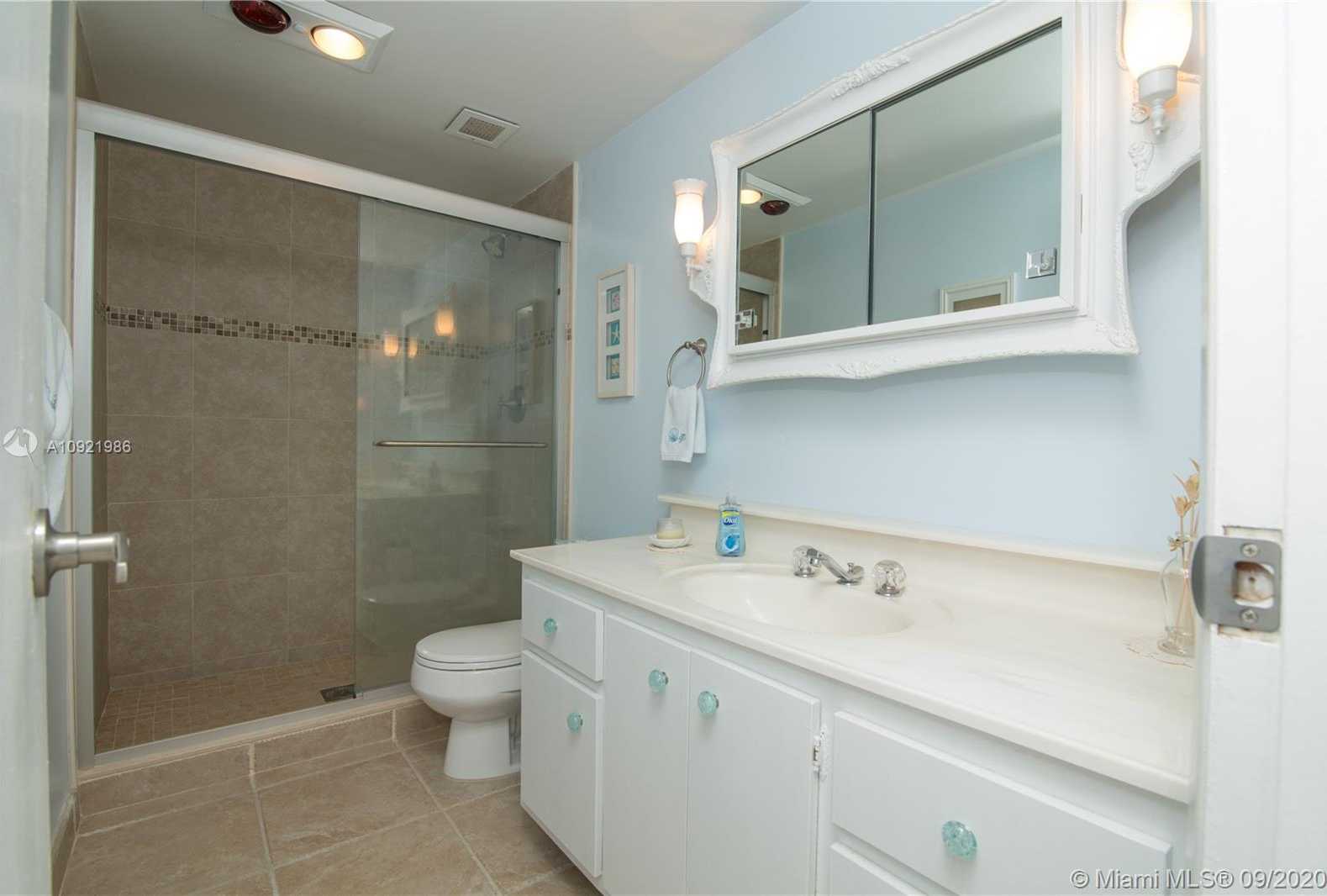 Small Image of 1950 SOUTH OCEAN DR #8P, Hallandale Beach Number 11