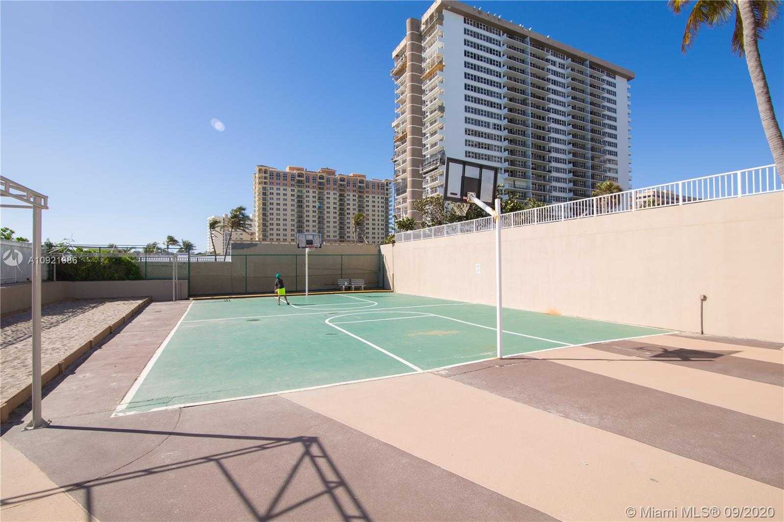 Small Image of 1950 SOUTH OCEAN DR #8P, Hallandale Beach Number 17