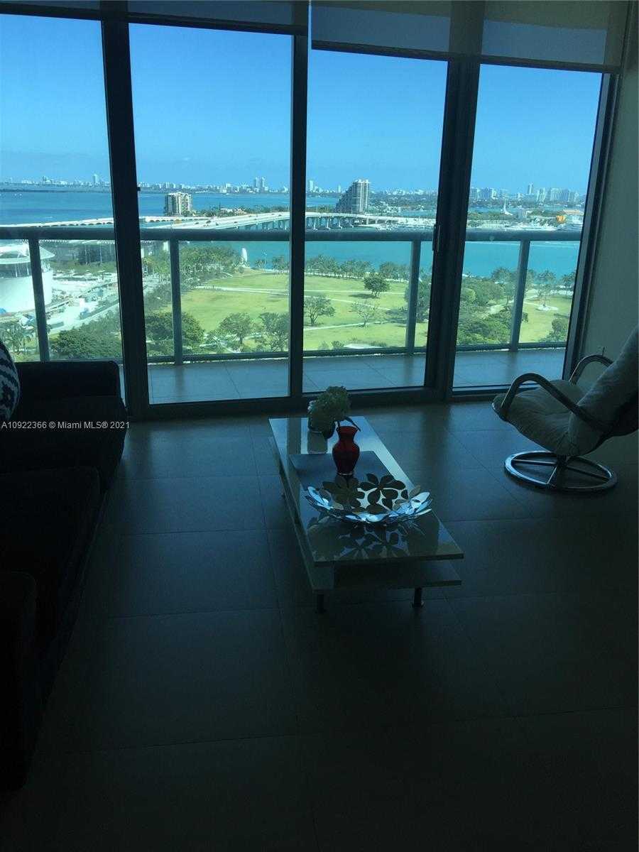 Small Image of 888 BISCAYNE BLVD #1811, Miami Number 4