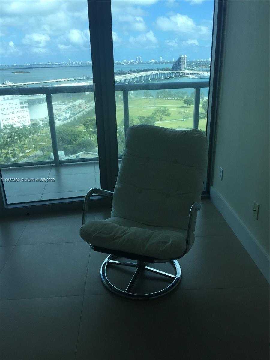 Small Image of 888 BISCAYNE BLVD #1811, Miami Number 6