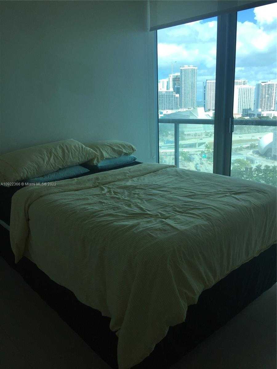 Small Image of 888 BISCAYNE BLVD #1811, Miami Number 9