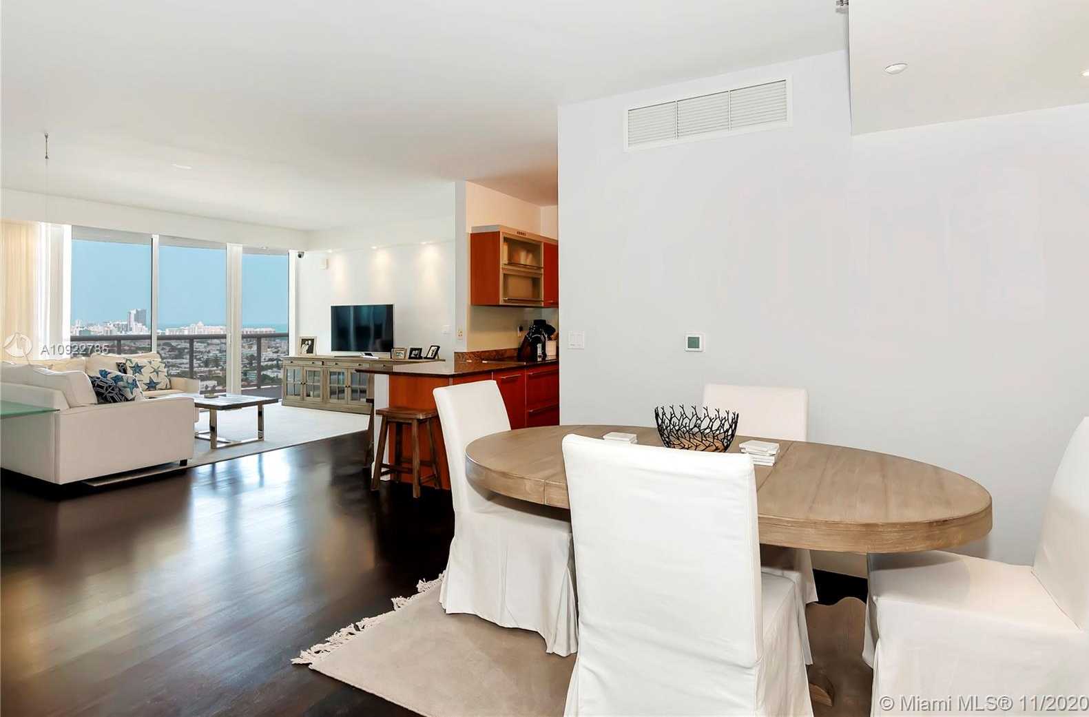 Small Image of 400 ALTON RD #2707, Miami Beach Number 4