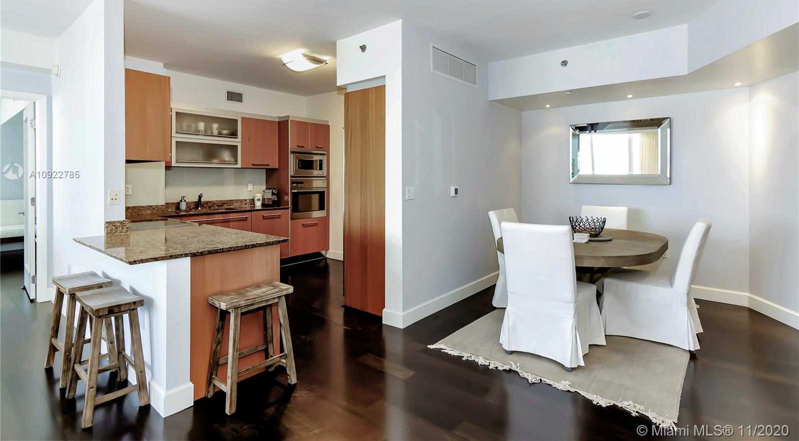Small Image of 400 ALTON RD #2707, Miami Beach Number 9
