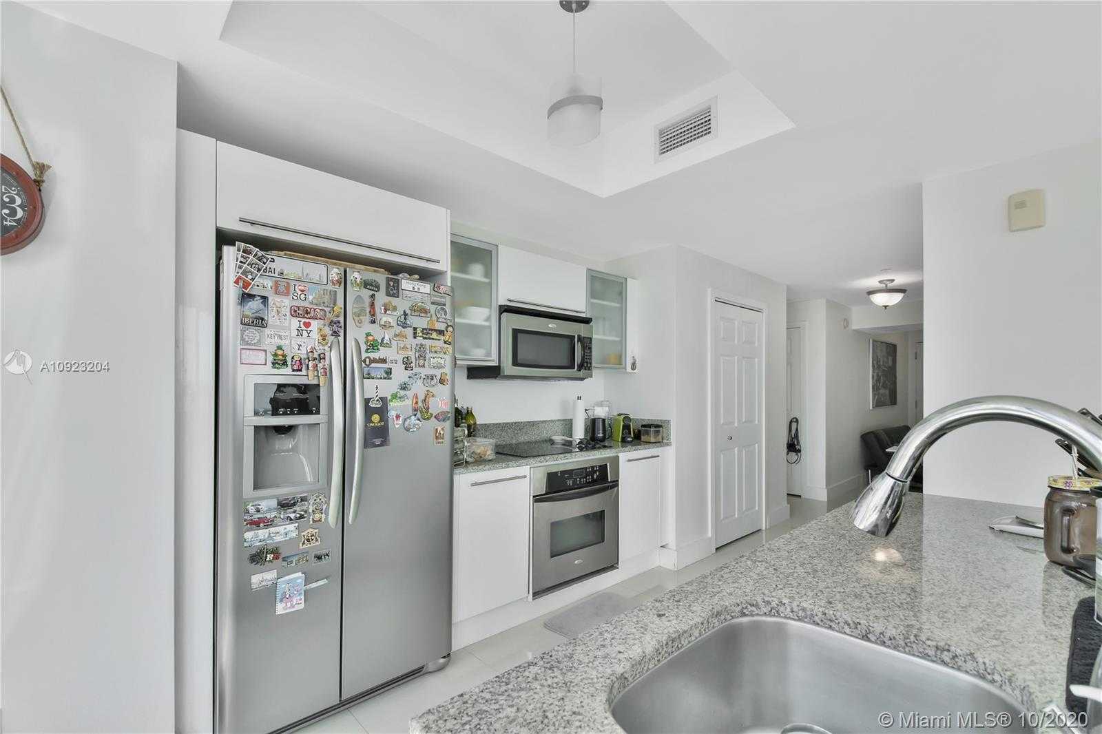 Small Image of 888 BISCAYNE BLVD #2301, Miami Number 13