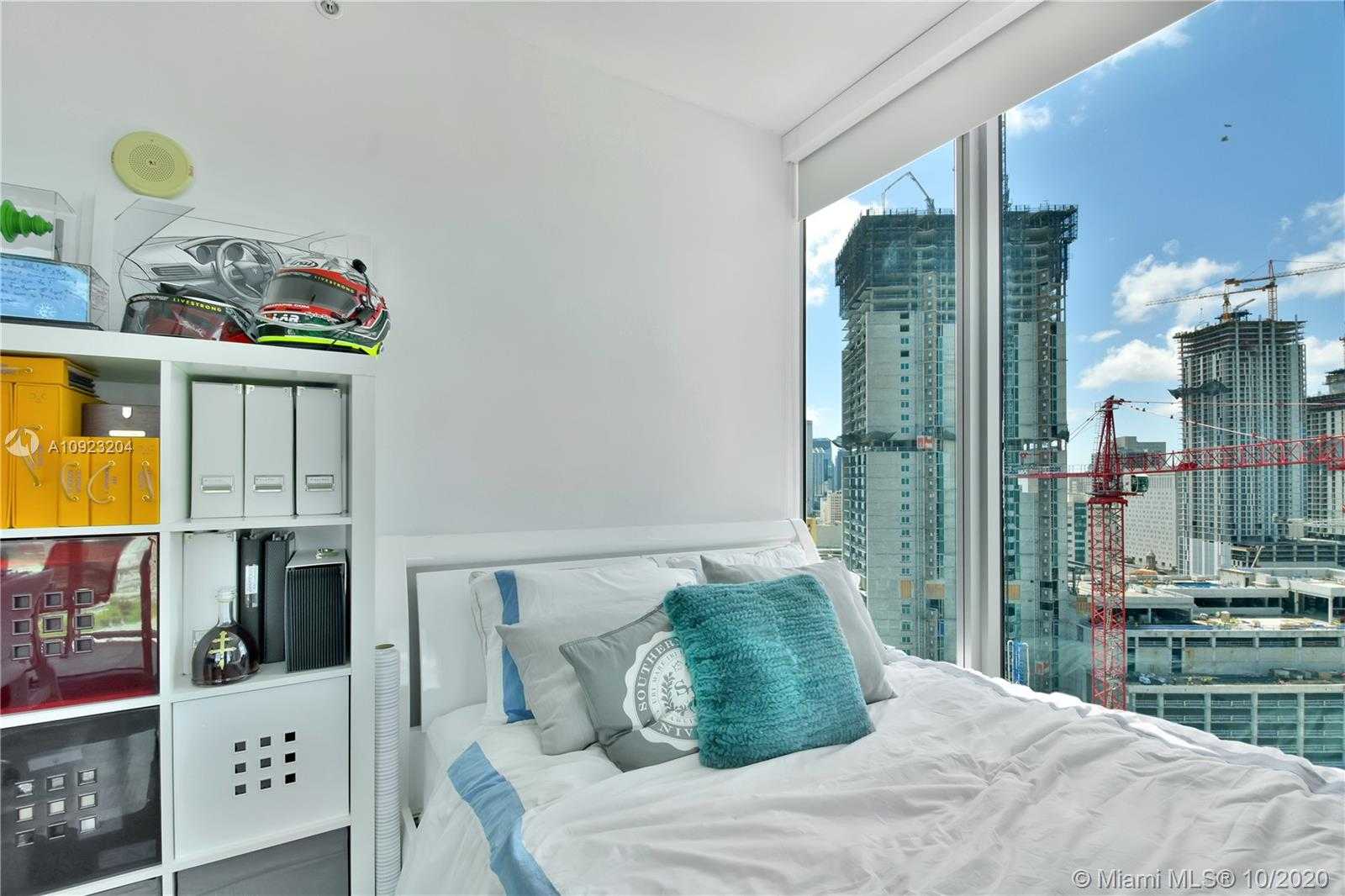 Small Image of 888 BISCAYNE BLVD #2301, Miami Number 18