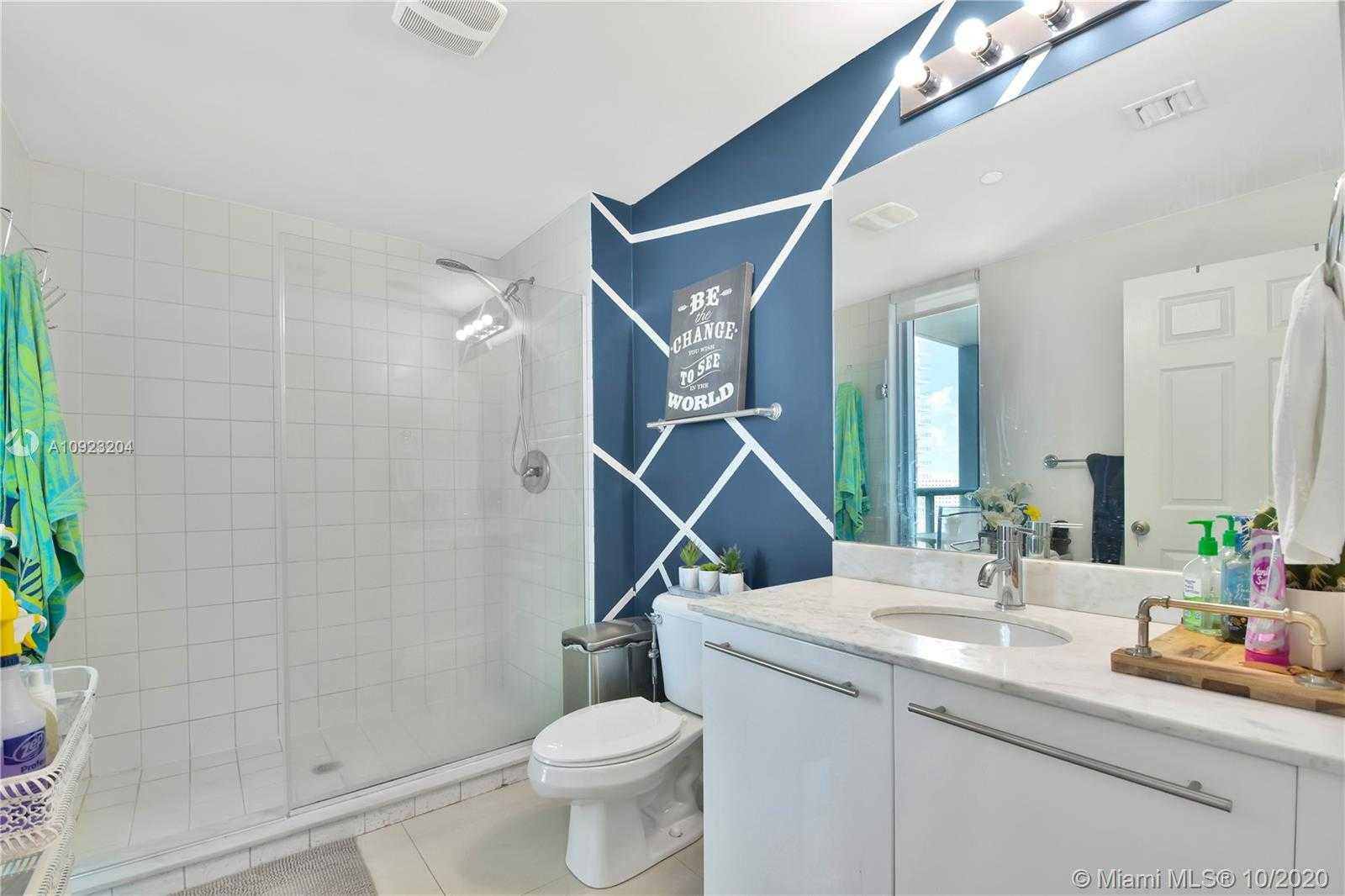 Small Image of 888 BISCAYNE BLVD #2301, Miami Number 20