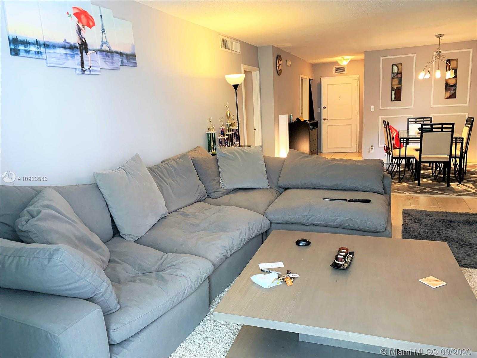 Small Image of 3140 SOUTH OCEAN DR #202, Hallandale Beach Number 3