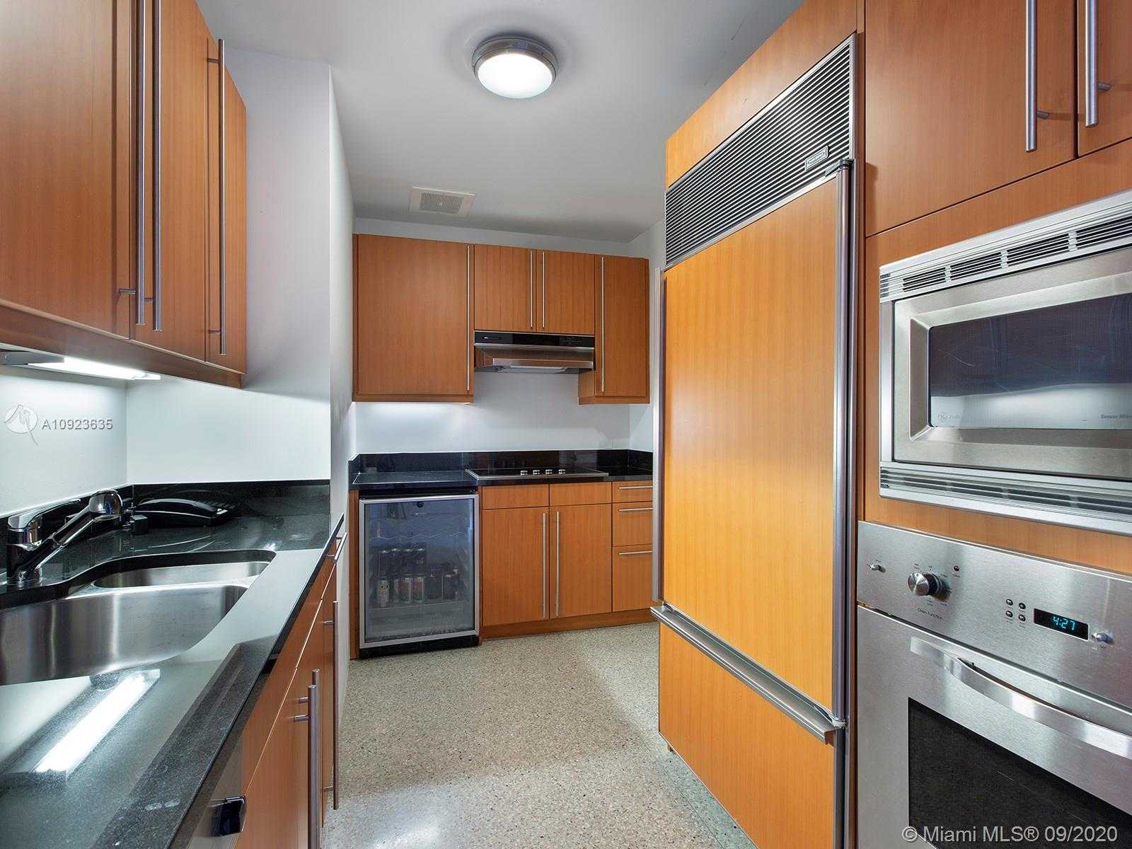 Small Image of 1425 BRICKELL AVE #56C/56D, Miami Number 14