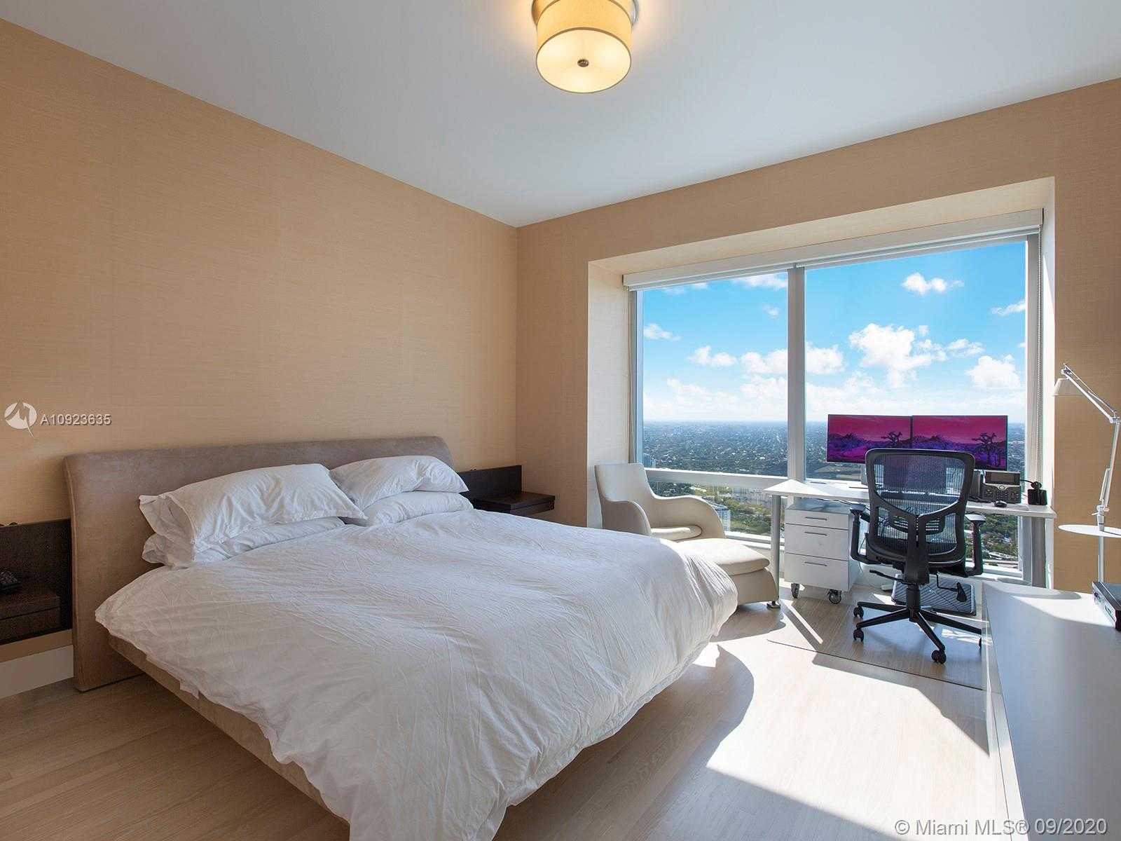 Small Image of 1425 BRICKELL AVE #56C/56D, Miami Number 19