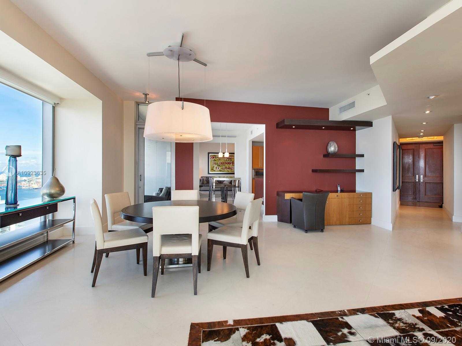 Small Image of 1425 BRICKELL AVE #56C/56D, Miami Number 6