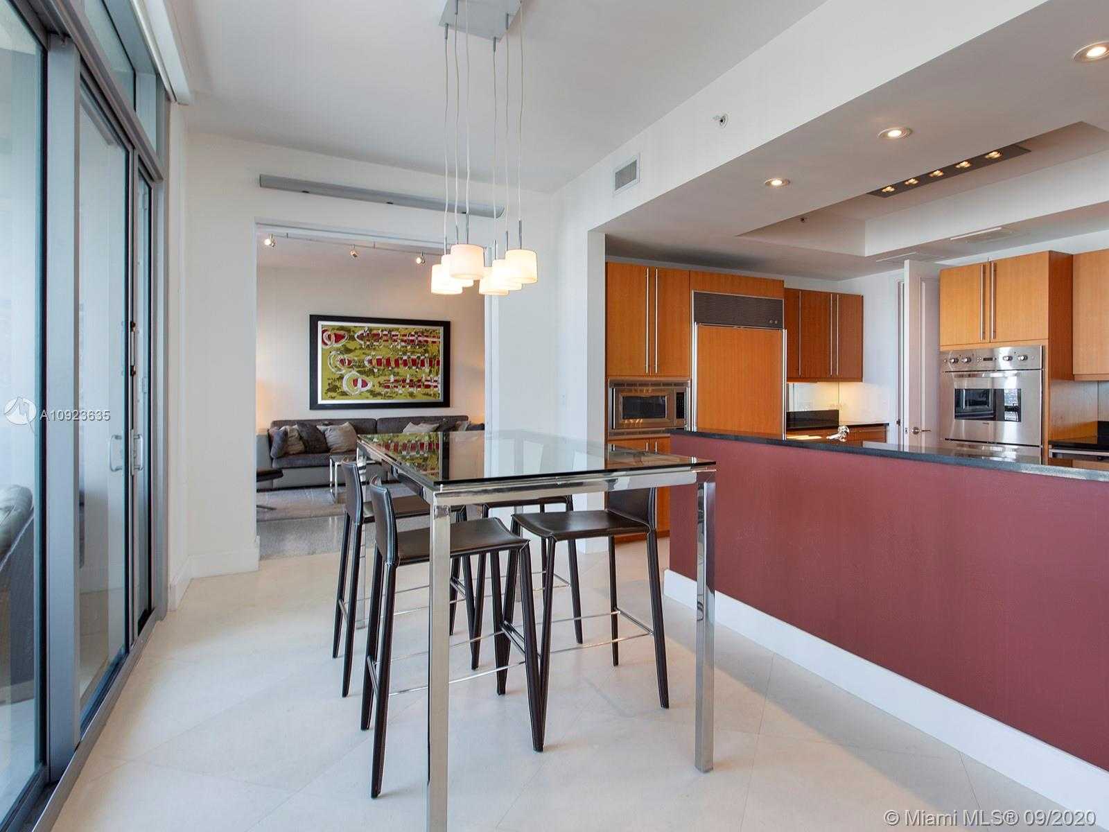 Small Image of 1425 BRICKELL AVE #56C/56D, Miami Number 7