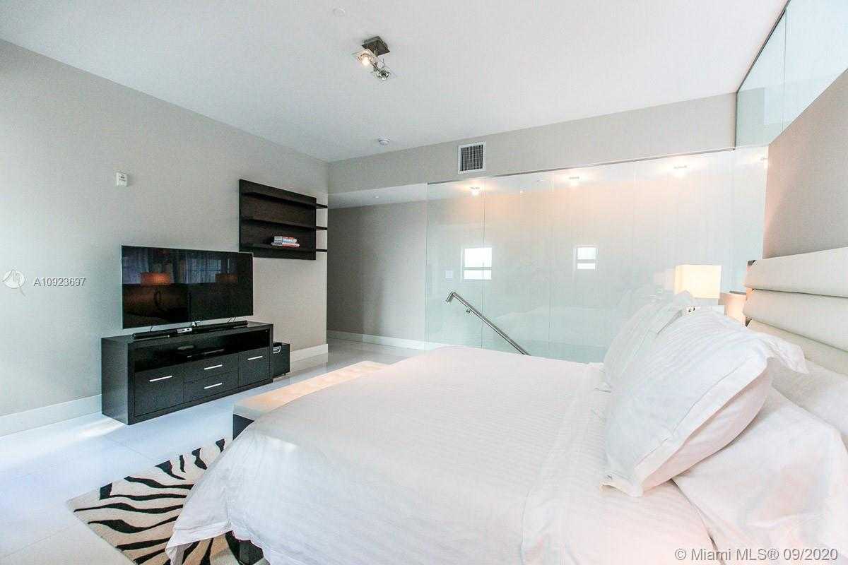 Small Image of 125 OCEAN DR #F0205, Miami Beach Number 14