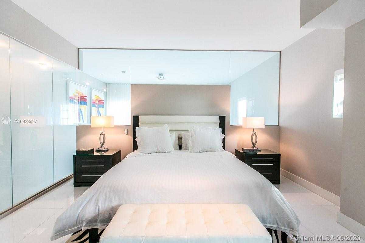 Small Image of 125 OCEAN DR #F0205, Miami Beach Number 17