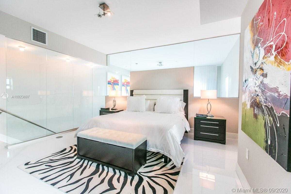 Small Image of 125 OCEAN DR #F0205, Miami Beach Number 18