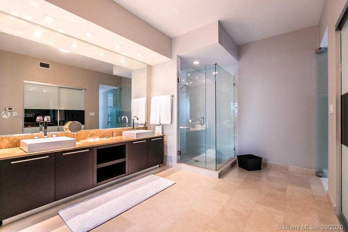 Small Image of 125 OCEAN DR #F0205, Miami Beach Number 22