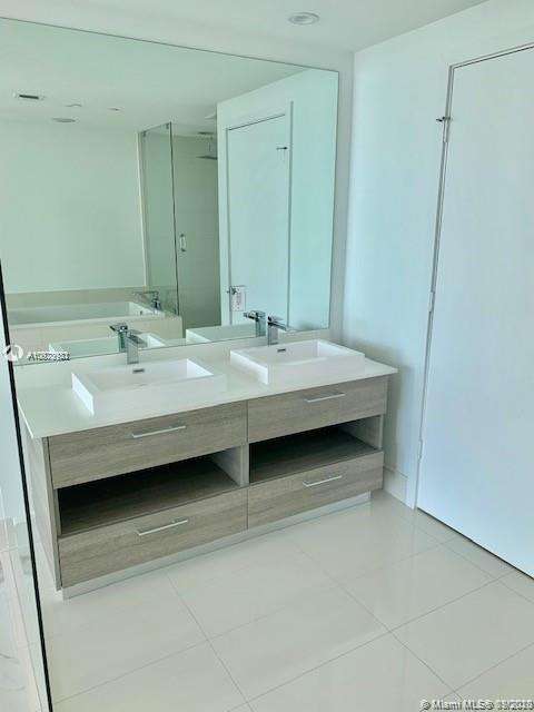 Small Image of 650 NORTH EAST 32ND ST #2301, Miami Number 8