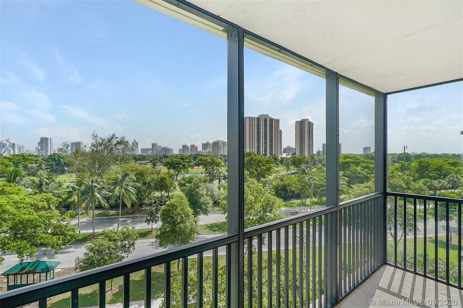Small Image of 3301 NORTH COUNTRY CLUB DR #609, Aventura Number 2