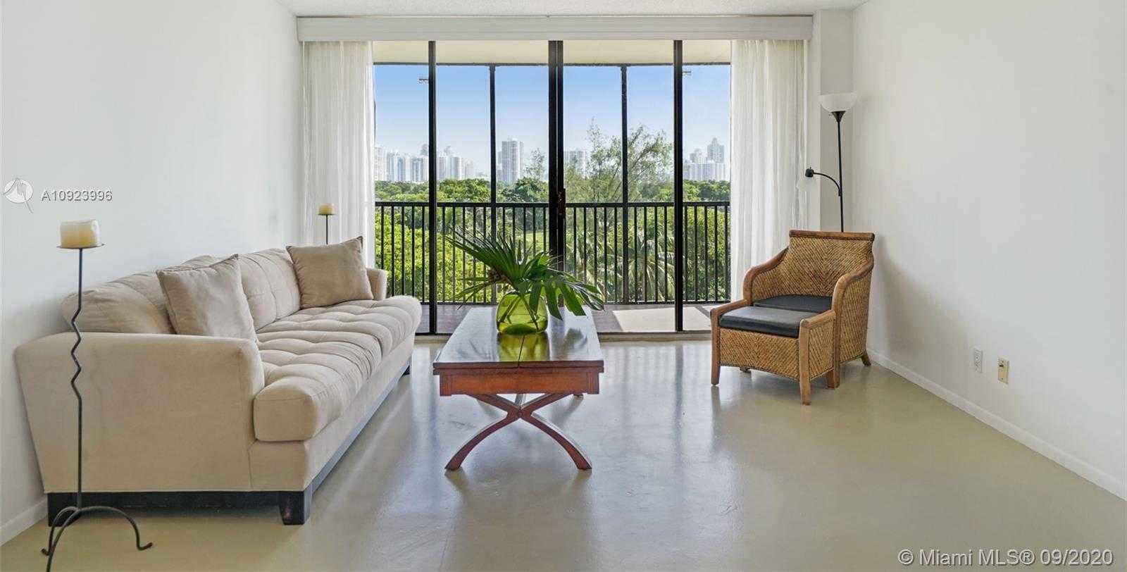 Small Image of 3301 NORTH COUNTRY CLUB DR #609, Aventura Number 4