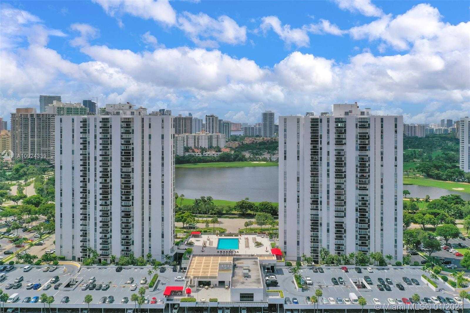 Small Image of 3675 NORTH COUNTRY CLUB DR #607, Aventura Number 17