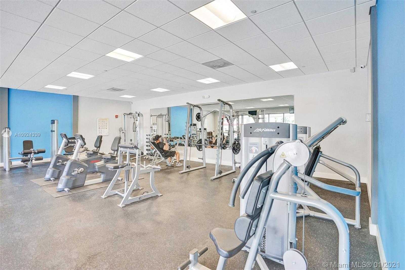 Small Image of 3675 NORTH COUNTRY CLUB DR #607, Aventura Number 26