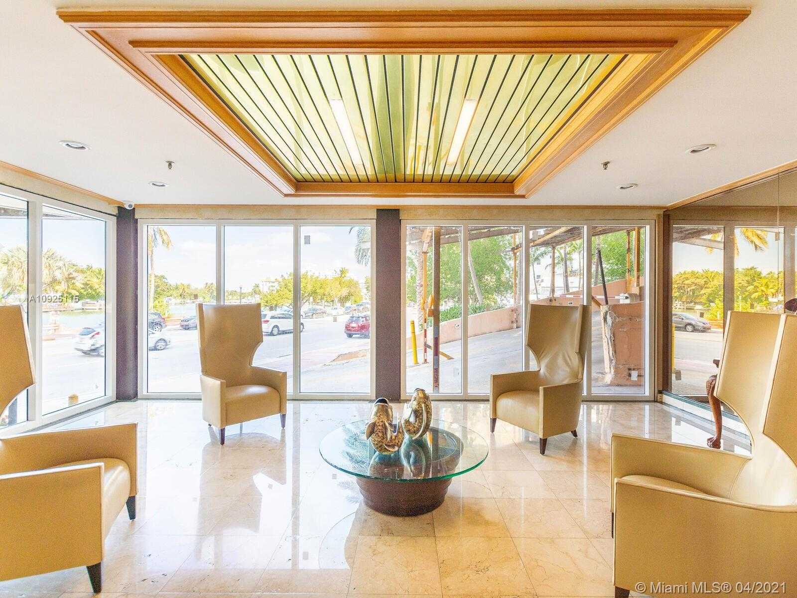 Small Image of 2401 COLLINS AVE #1508, Miami Beach Number 3