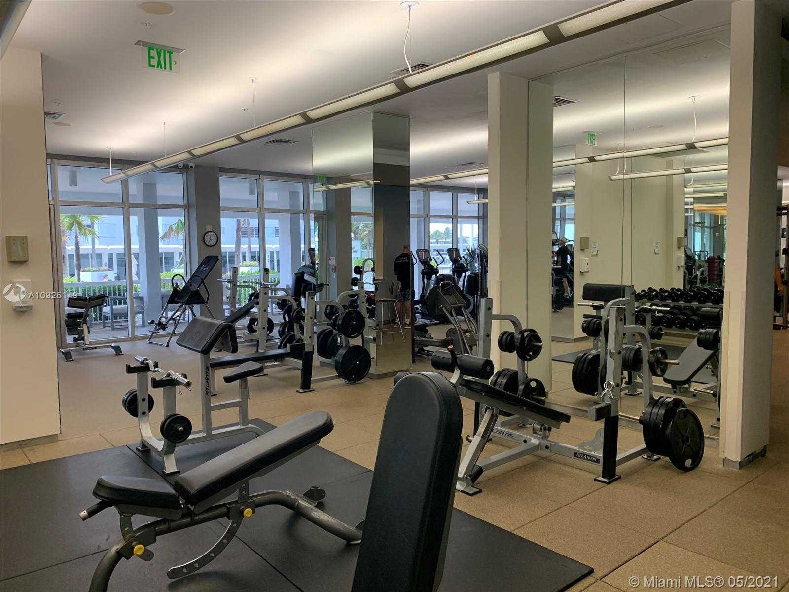 Small Image of 10275 COLLINS AVE #1530, Bal Harbour Number 45