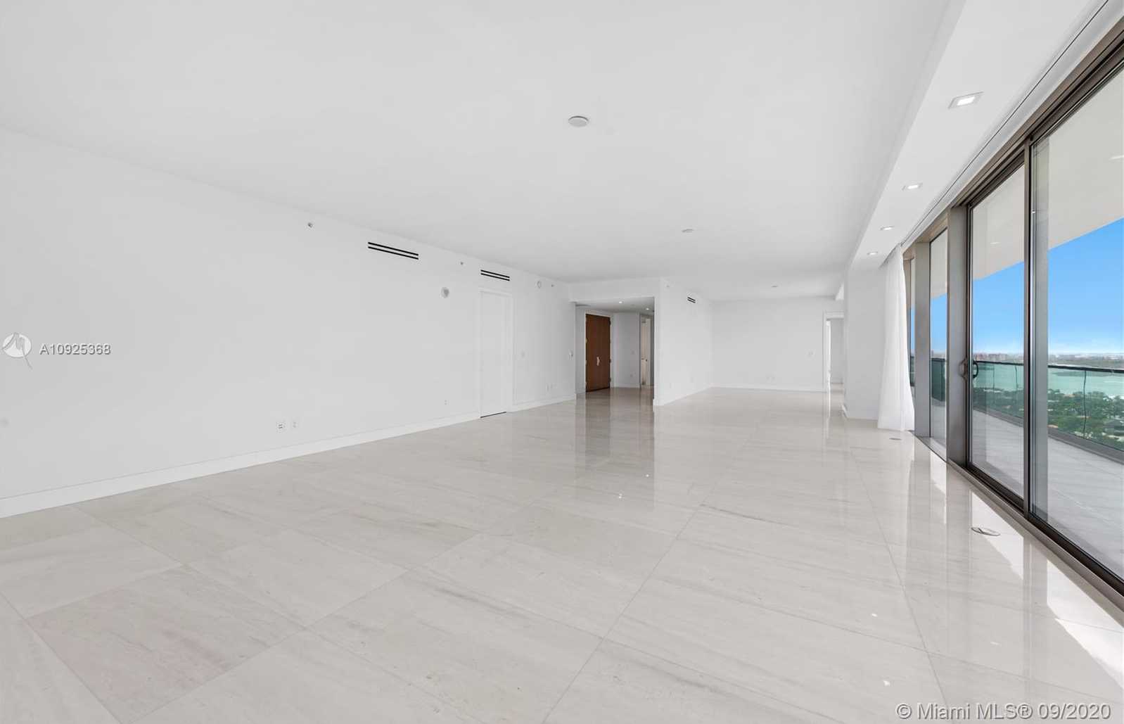 Small Image of 10203 COLLINS AVE #1701, Bal Harbour Number 10